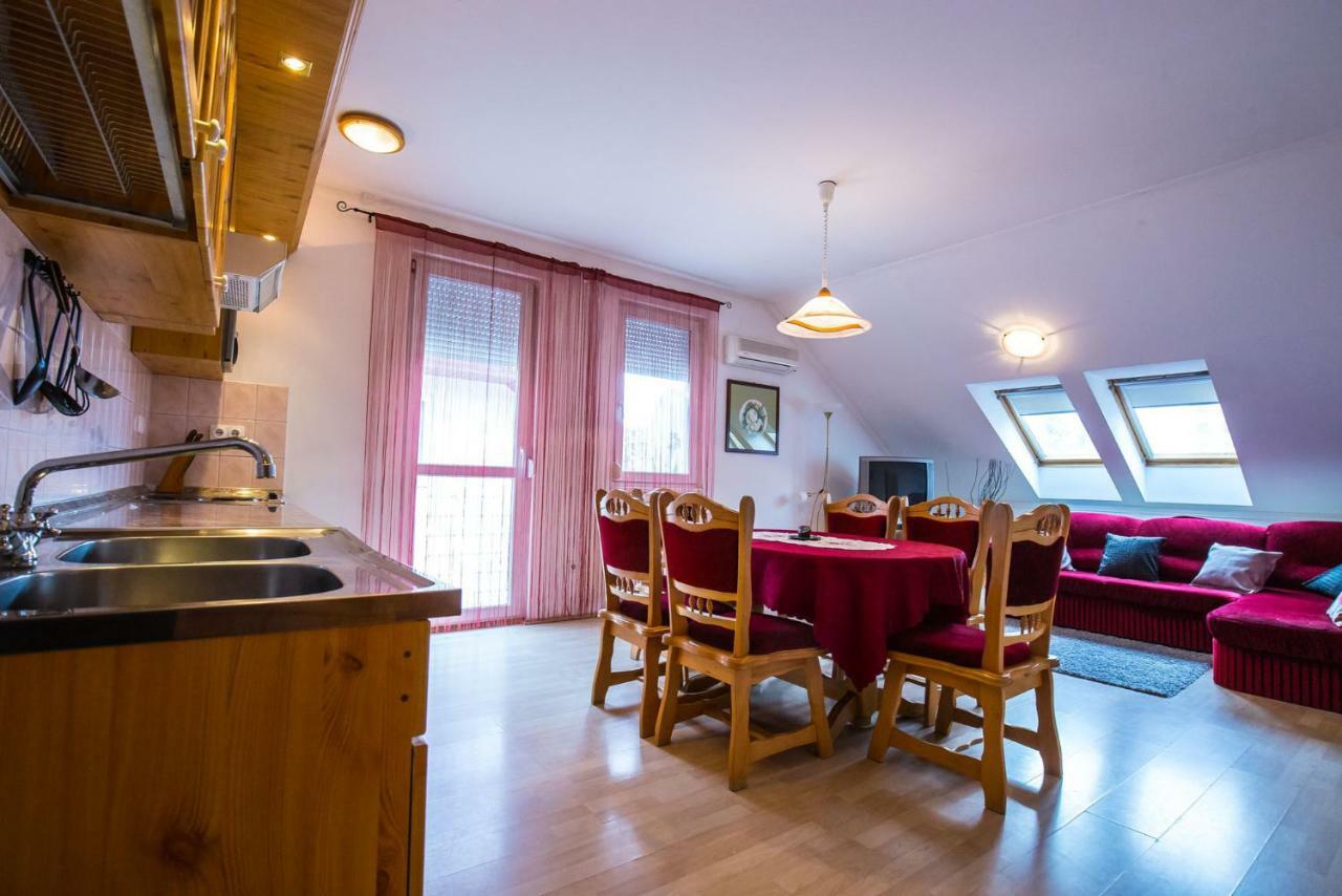 Kis-Gast Panorama Apartman Hajduszoboszlo Exterior photo